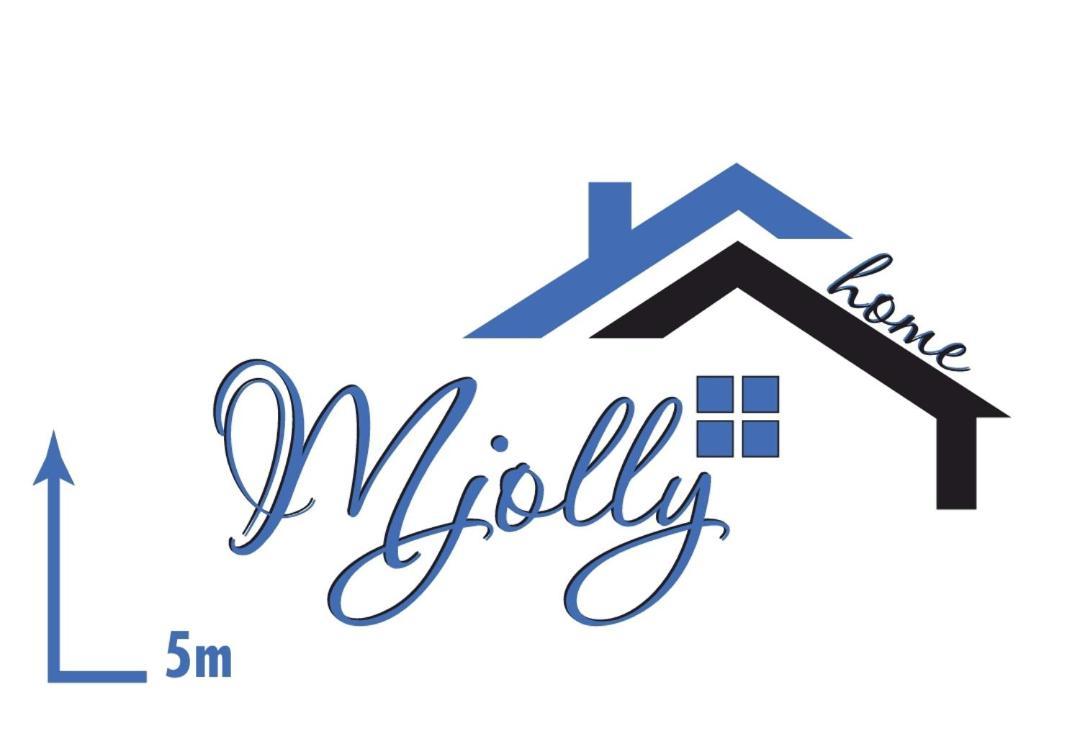 Mjolly Apartment Tirana Buitenkant foto
